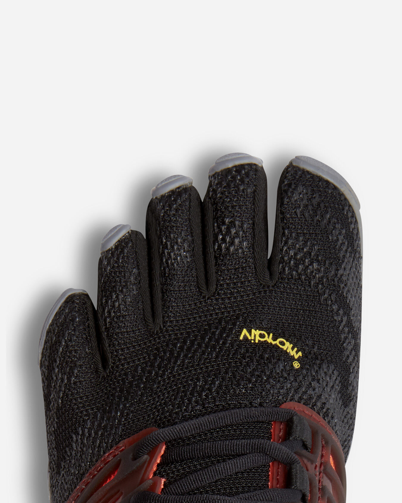 V-Train Women's Black / Coral / Grey | Woman | Vibram